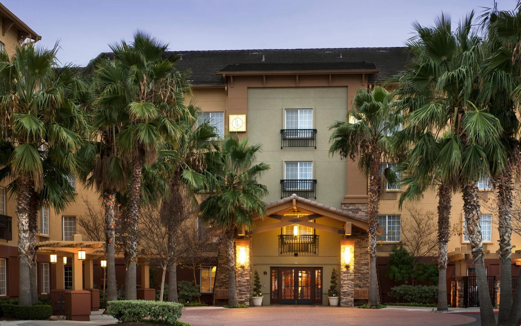 Larkspur Landing Extended Stay Suites Bellevue Εξωτερικό φωτογραφία