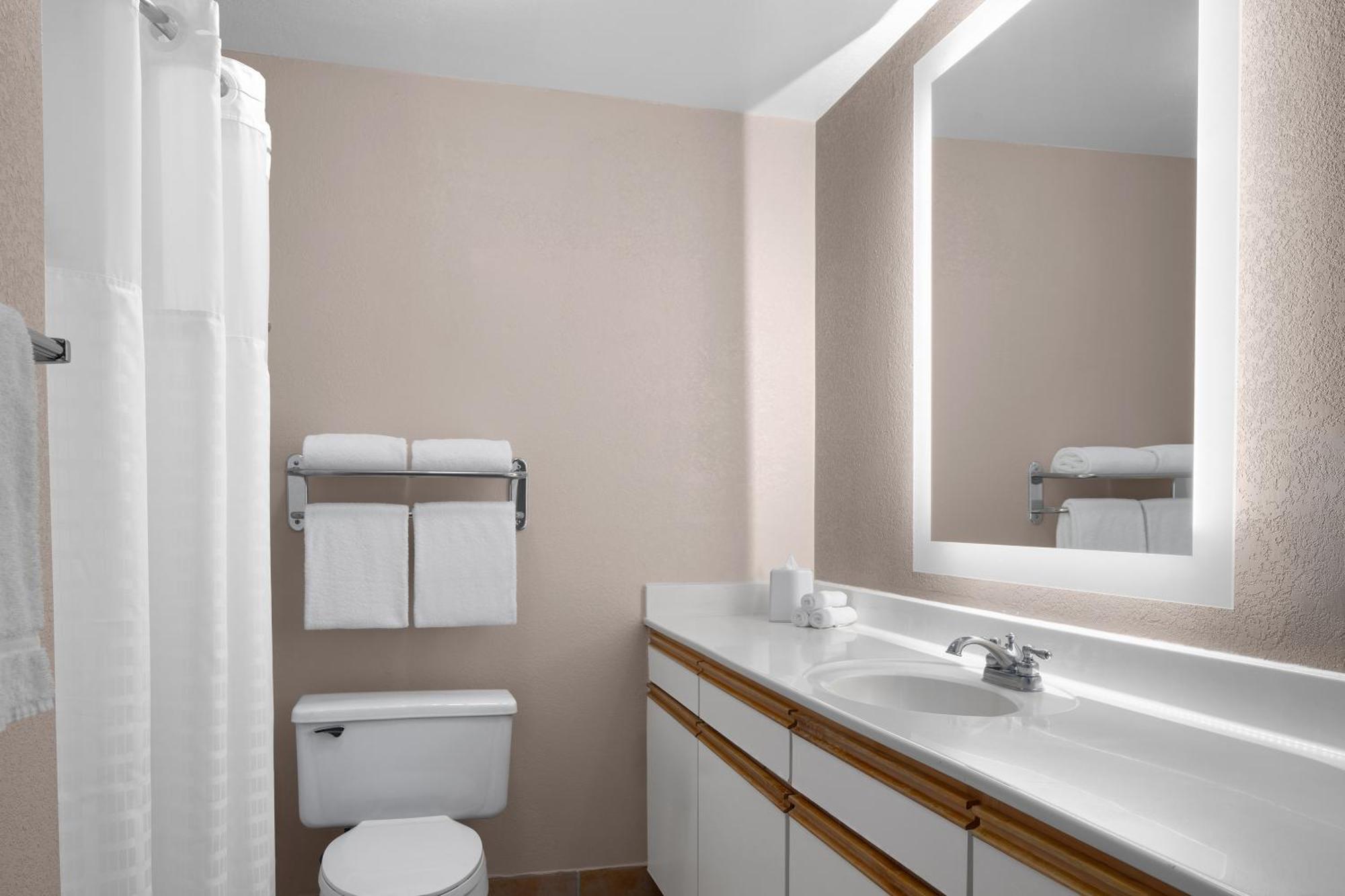 Larkspur Landing Extended Stay Suites Bellevue Εξωτερικό φωτογραφία
