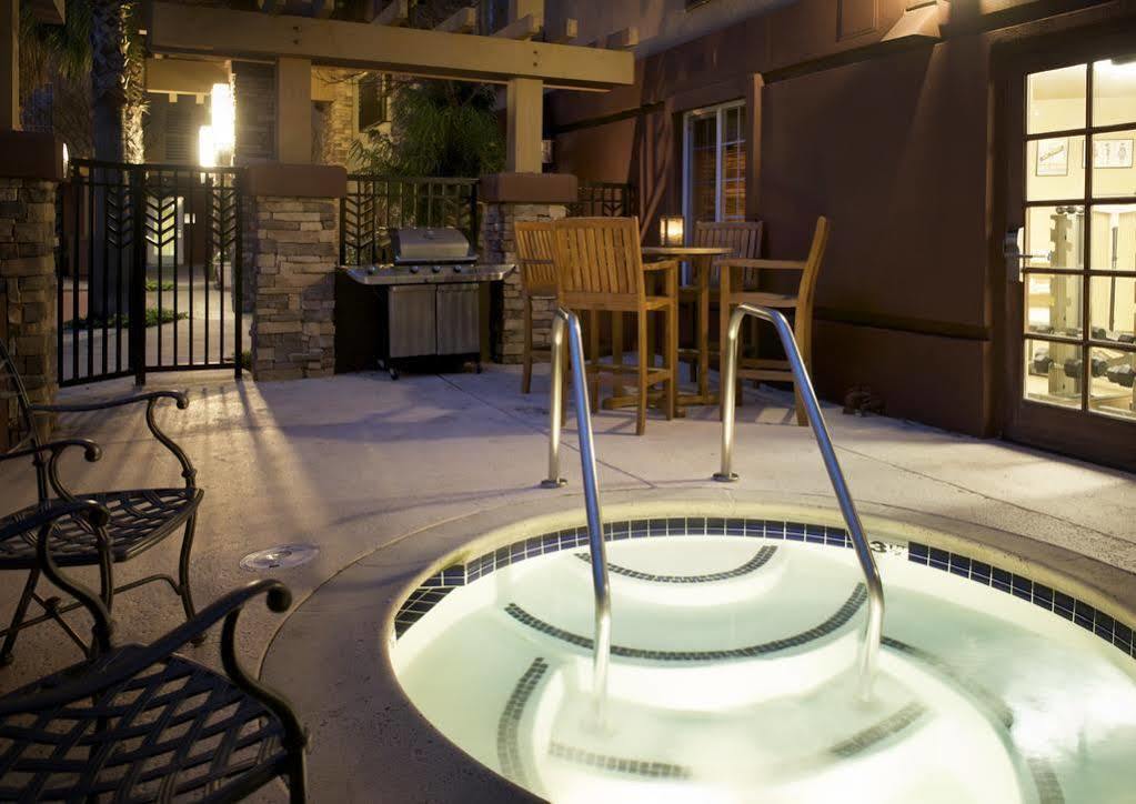 Larkspur Landing Extended Stay Suites Bellevue Εξωτερικό φωτογραφία